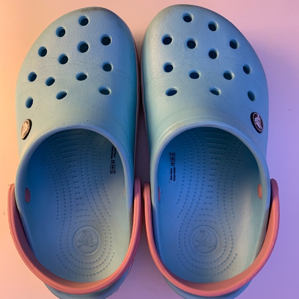 CLEAN CROCS! In Great Condition!